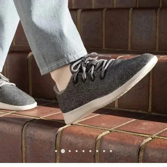 Allbirds Wool Runners - Picture 1 of 7